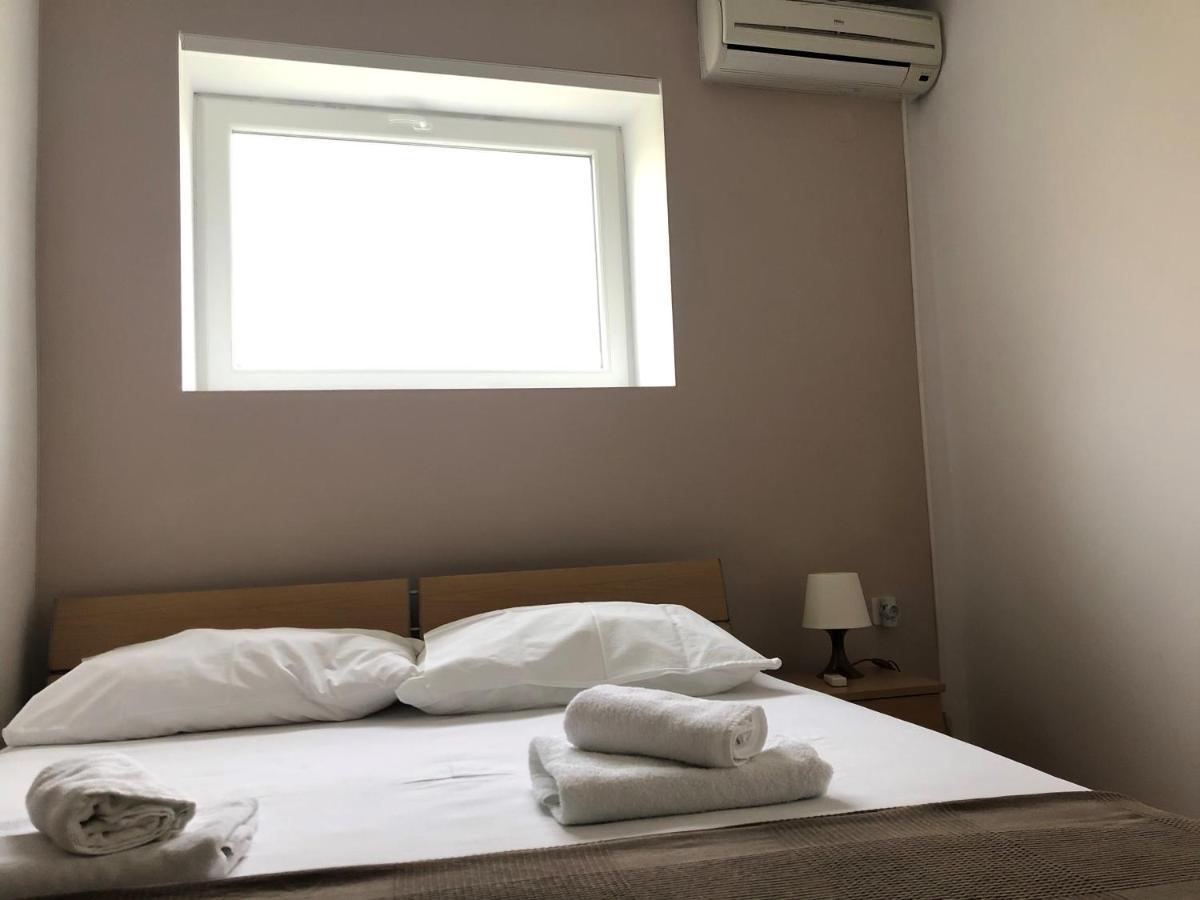 Apartmani I Sobe Ivancic1 Нови Винодолски Екстериор снимка