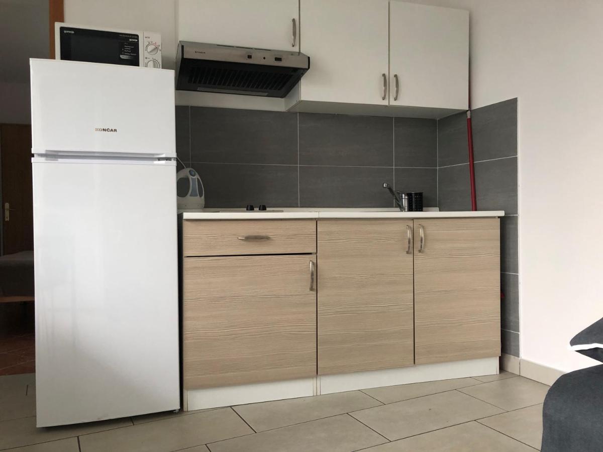 Apartmani I Sobe Ivancic1 Нови Винодолски Екстериор снимка