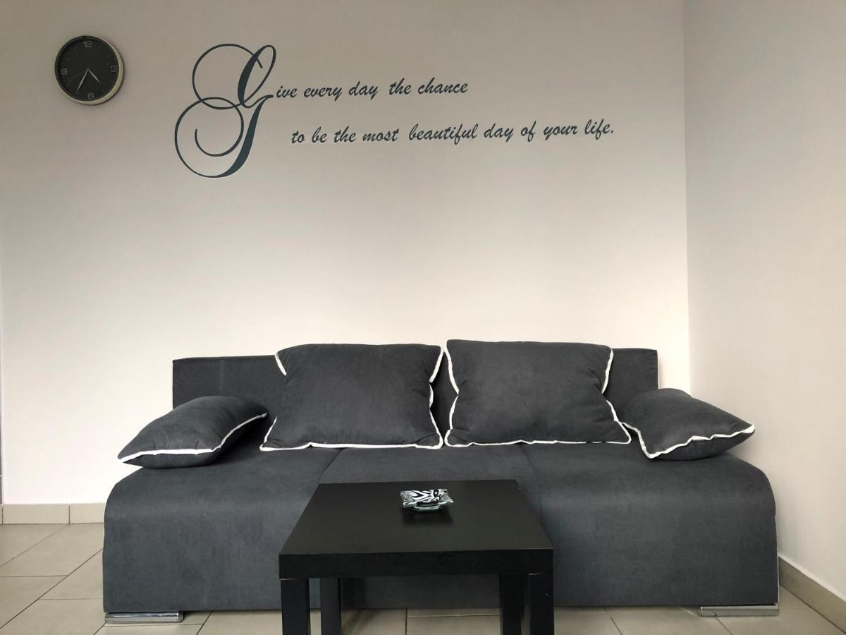 Apartmani I Sobe Ivancic1 Нови Винодолски Екстериор снимка