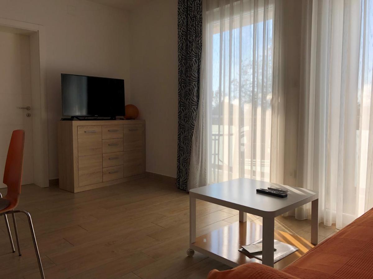 Apartmani I Sobe Ivancic1 Нови Винодолски Екстериор снимка