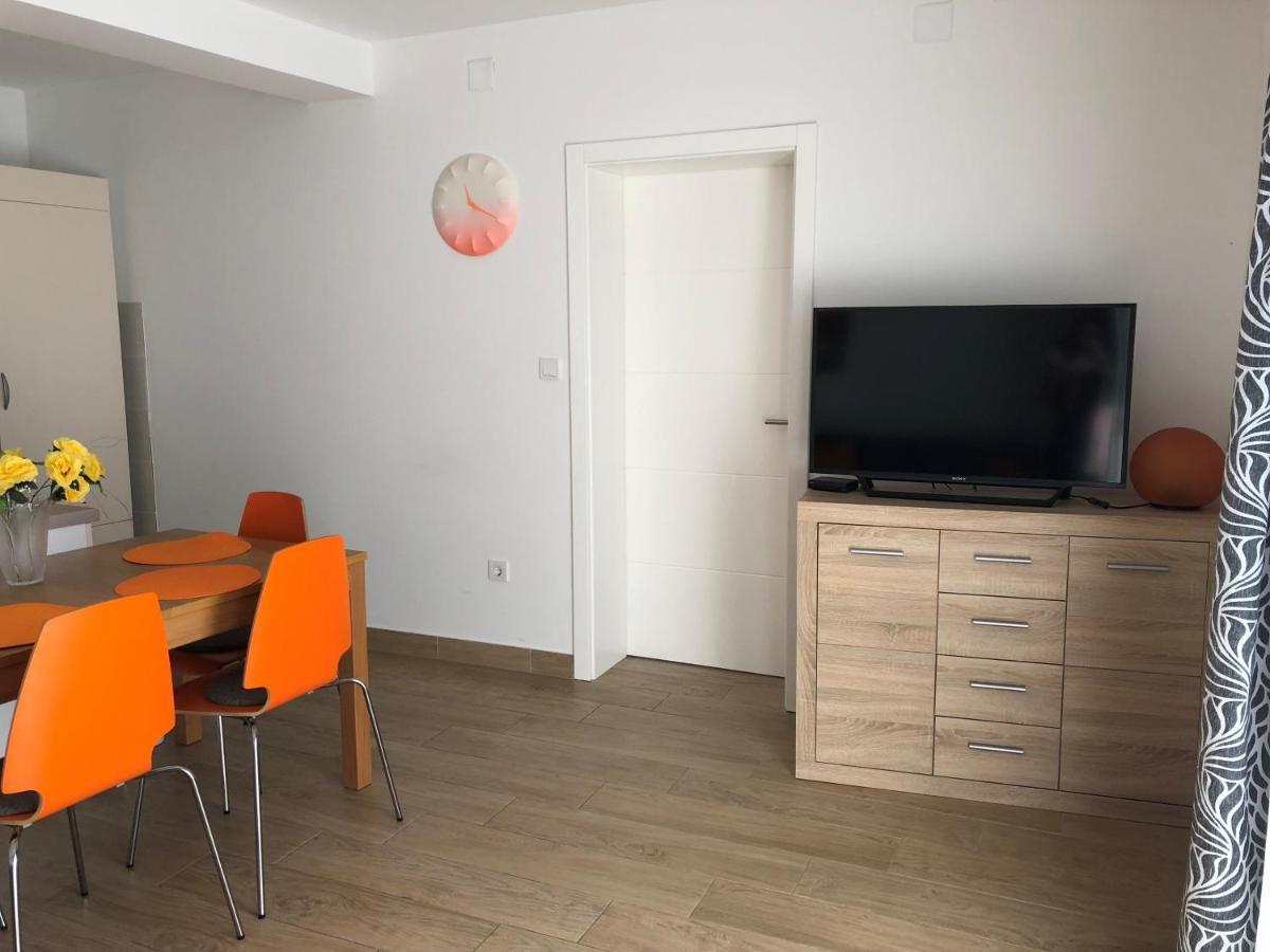 Apartmani I Sobe Ivancic1 Нови Винодолски Екстериор снимка