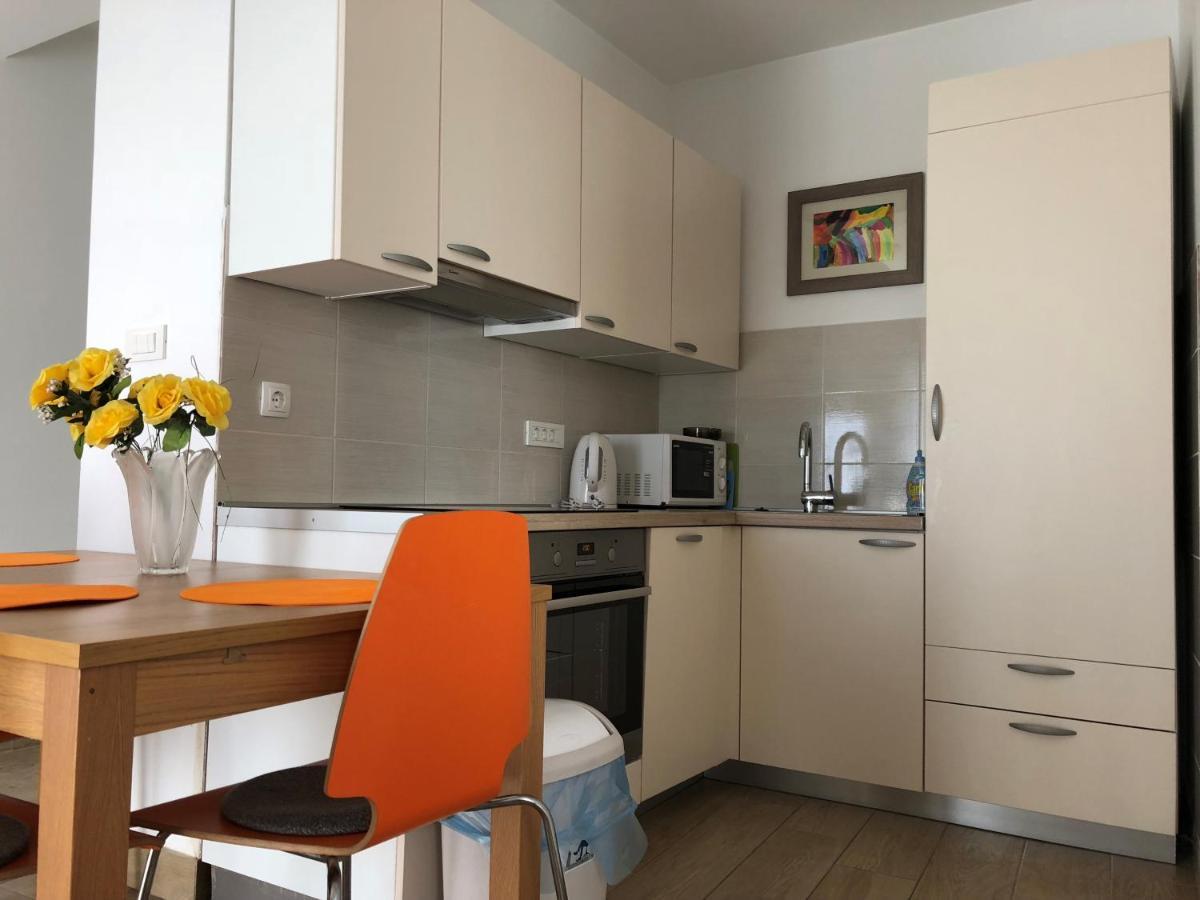 Apartmani I Sobe Ivancic1 Нови Винодолски Екстериор снимка