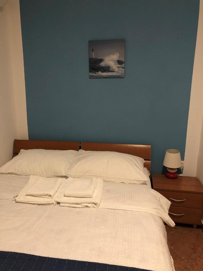 Apartmani I Sobe Ivancic1 Нови Винодолски Екстериор снимка