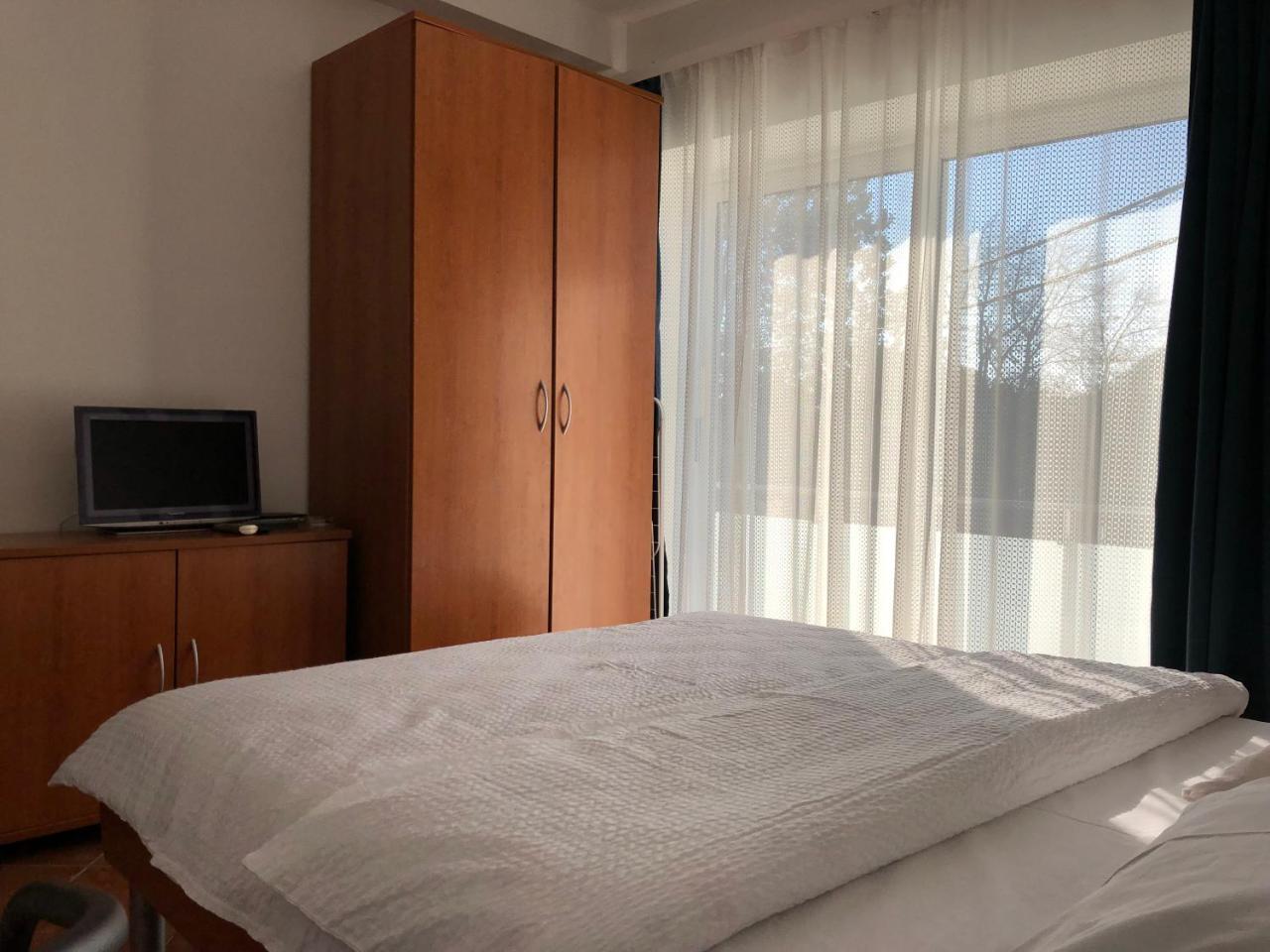 Apartmani I Sobe Ivancic1 Нови Винодолски Екстериор снимка